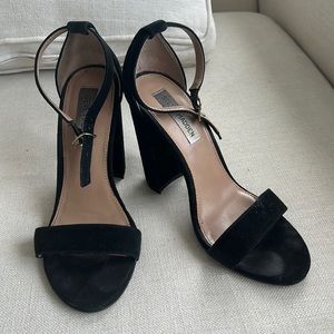 Black Steve Madden leather heels